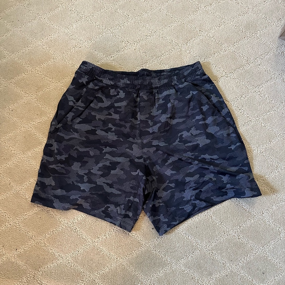 Lululemon Mens Pace Breaker Linerless Short 7”